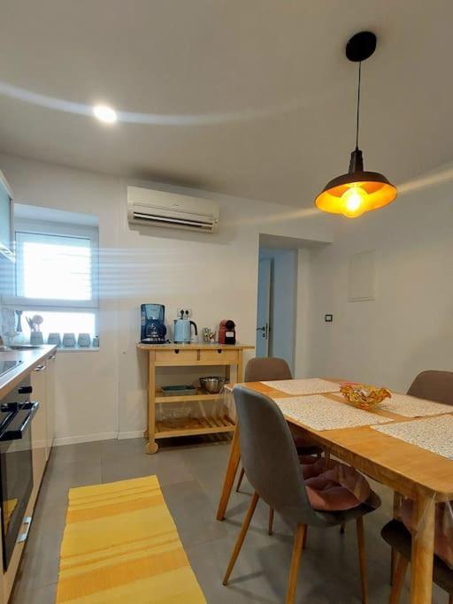 Holiday Home Babi Baška Voda エクステリア 写真